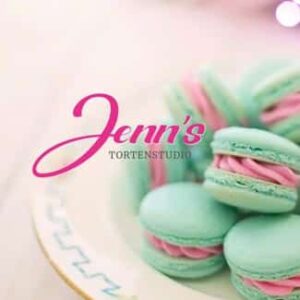 Webseitenmotiv von Jenn’s Tortenstudio mit grünen und rosafarbenen Macarons